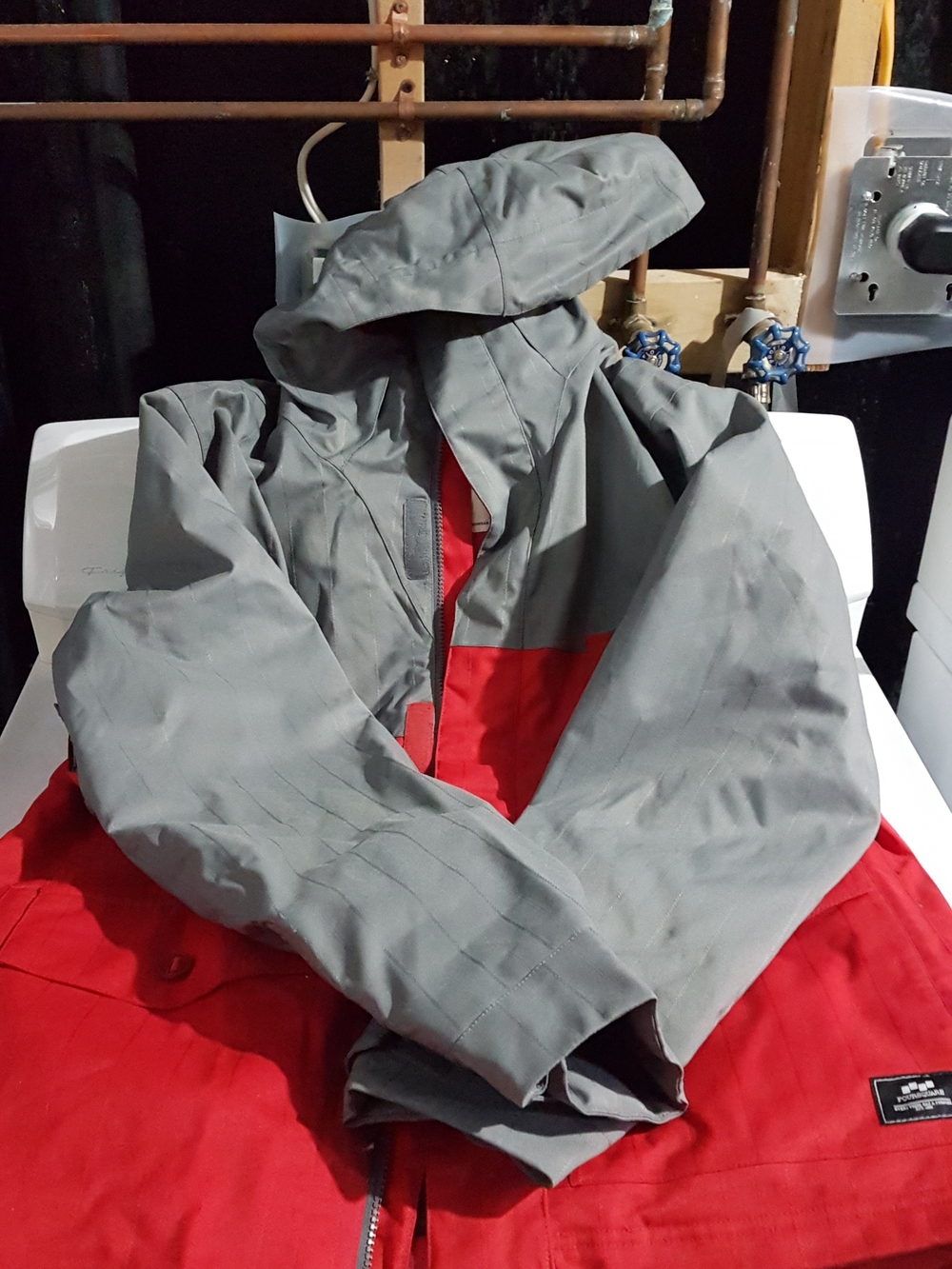 Men's Ski & Snowboard Jacket - Gray and Red Waterproof Shell
